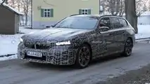 New BMW 5 Series Touring Spy Shots