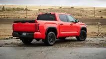 Toyota Tundra Hybrid 2022: Motor1.com Star Awards