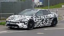 Lotus Type 133 als Erlkönig auf dem Nürburgring