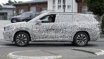 Skoda Kodiaq (2024) auf dem Nürburgring erwischt