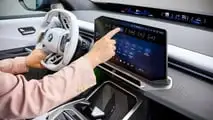 BMW iX3 (2025) in der Sitzprobe