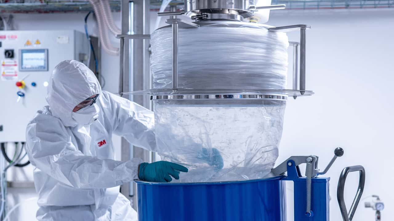 BMW startet Recycling von Batterie-Rohstoffen – in kleinem Umfang