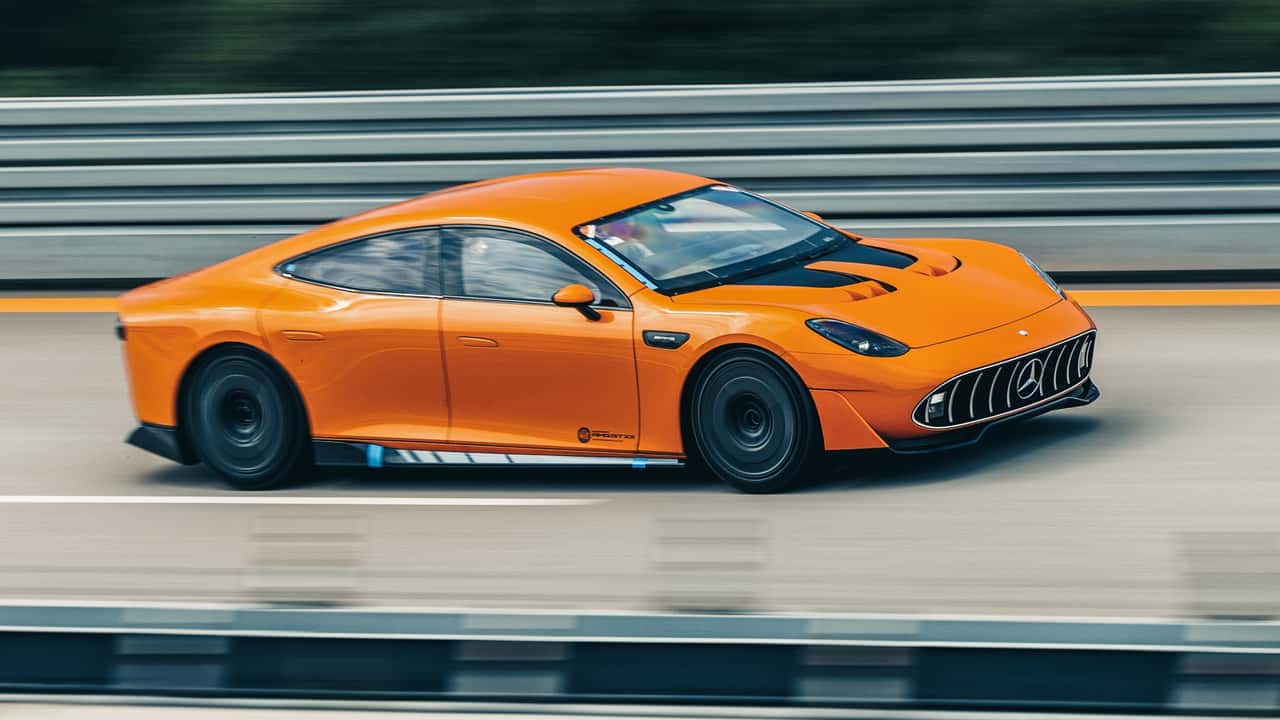 Mercedes-AMG GT XX Concept bei Rekordfahrt in Nardo