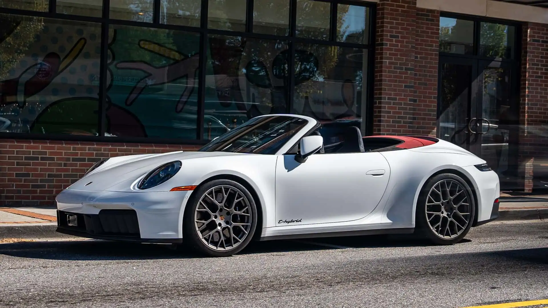 Going Hybrid Isn't Scary. The Porsche 911 Carrera GTS Is Proof