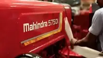 Mahindra costruisce il più grande stabilimento trattori in India