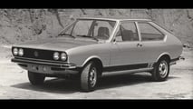 Em 1977 e 1978, as faixas ficavam na parte inferior das laterais 