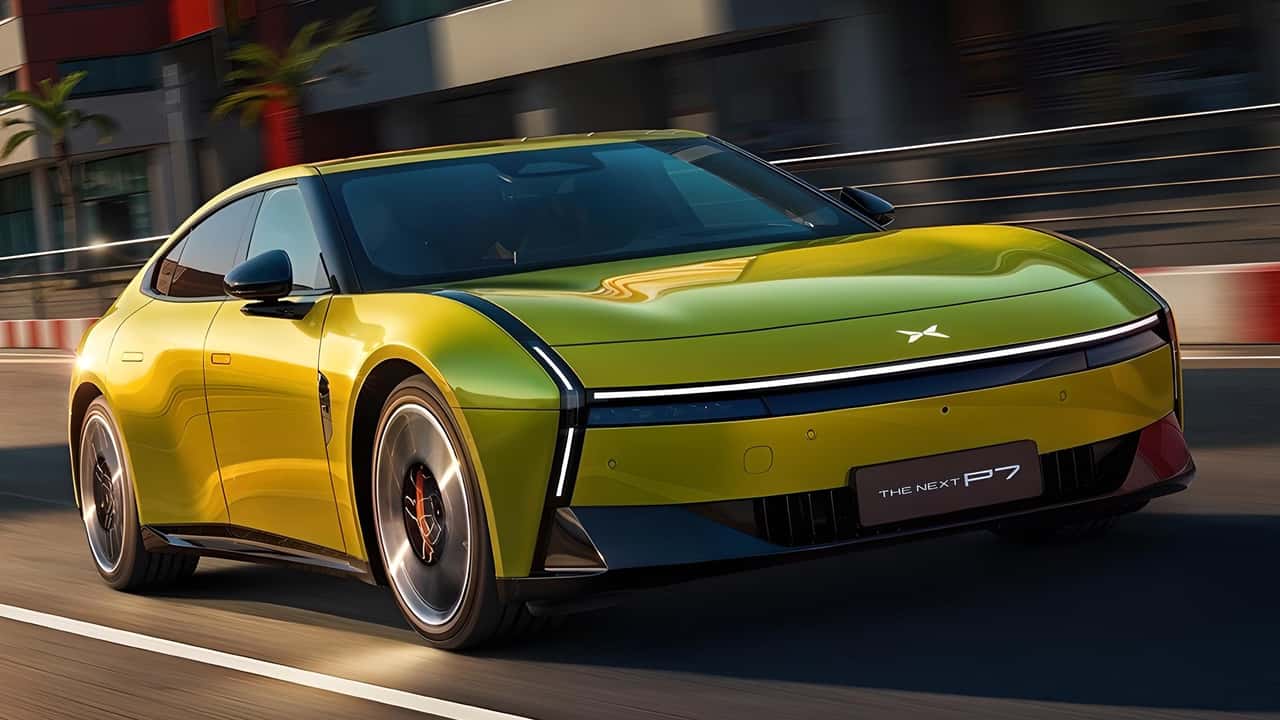 Novo Xpeng P7 estreia com até 820 km de autonomia e 10 mil pedidos