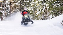 2026-sno-9r-indy-xcr-137-black-blue-dusk-image-riding-TI04818