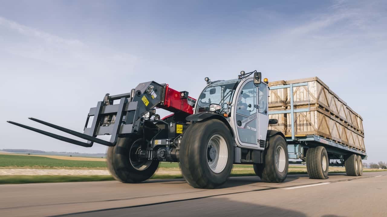 Massey Ferguson: nuova trasmissione Dyna-CT per sollevatori telescopici MF TH
