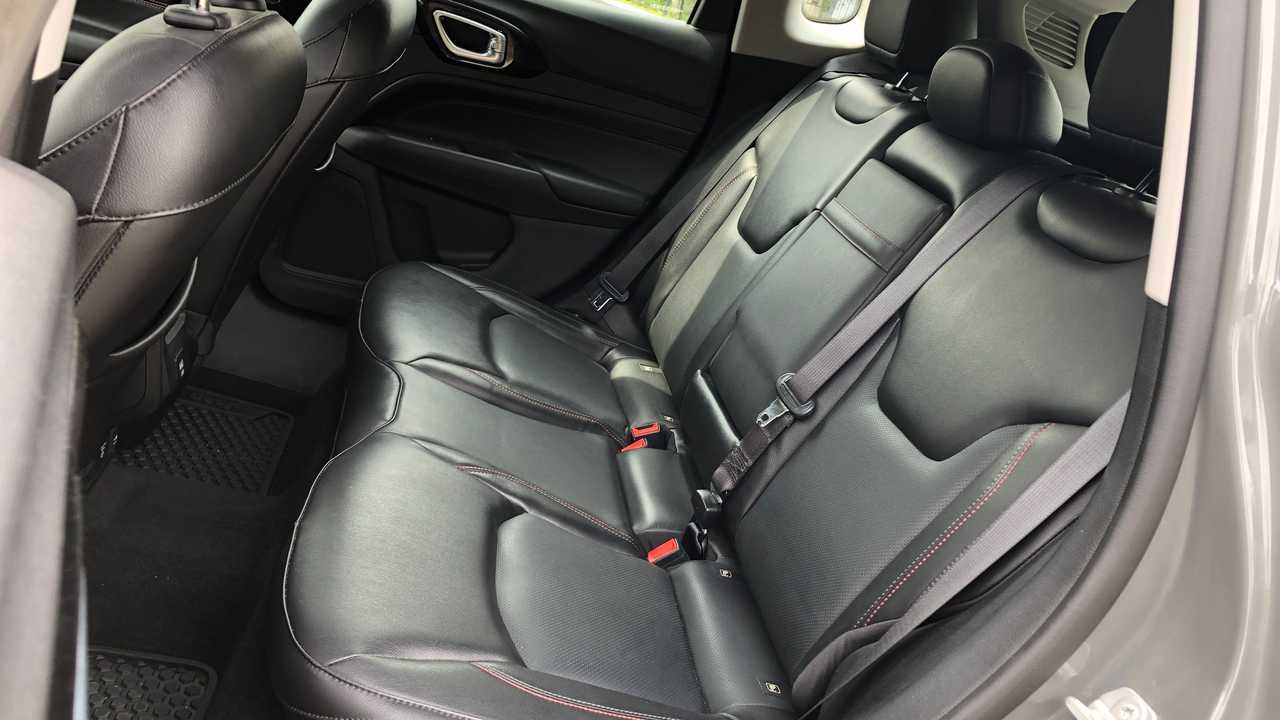 JEEP-COMPASS-TRAILHAWK12