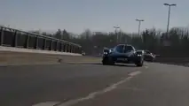 La prima Aston Martin Valkyrie su strada