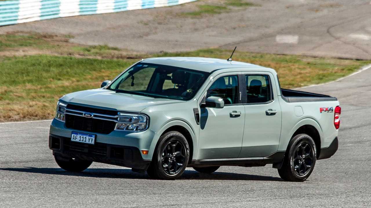 004311_HernandoPollicelli_Maverick_Pista