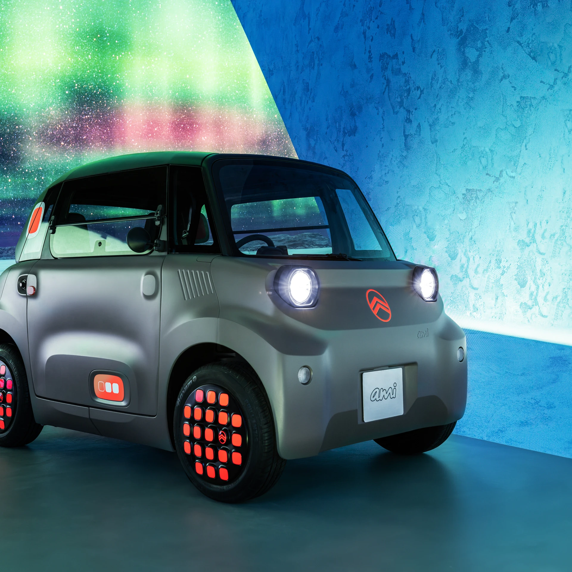 Yeni Citroen Ami ailesi Paris Otomobil Fuarı'nda!