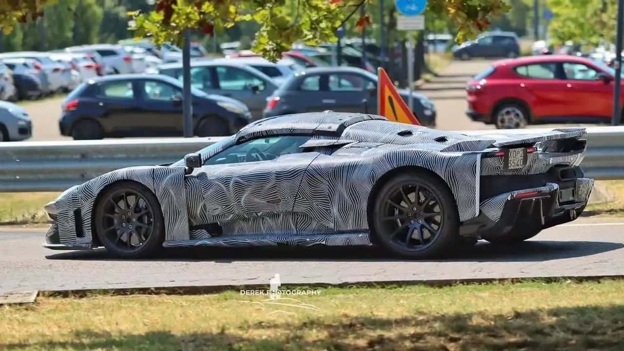 ferrari-f80-aperta-spy-photo