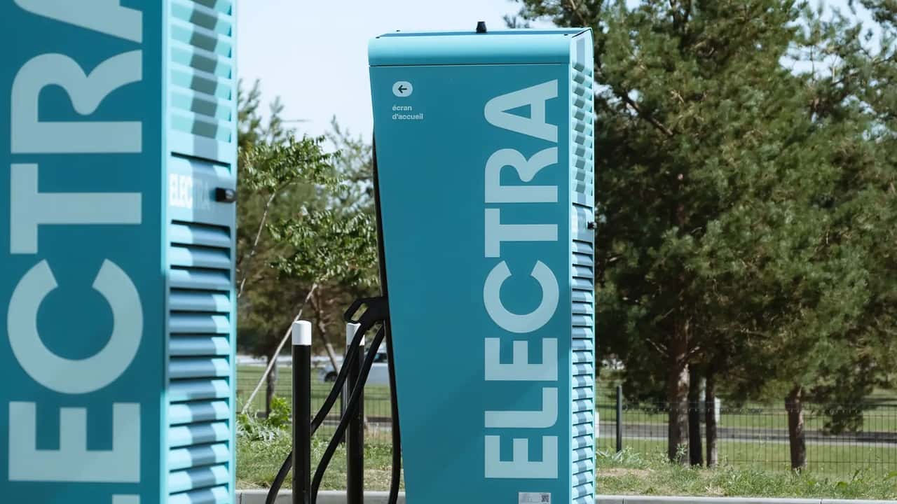 Electra stazione ricarica