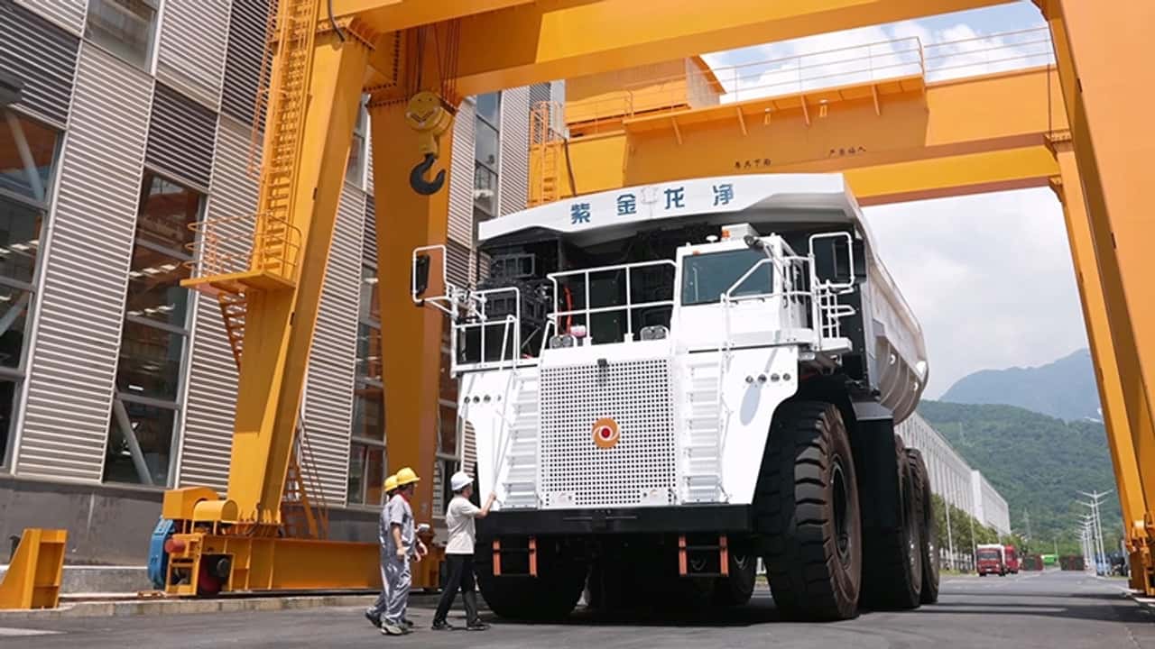 Zijin Lonking ZL230E