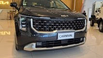 M1 nas lojas: Kia Carnival 3.5 V6 