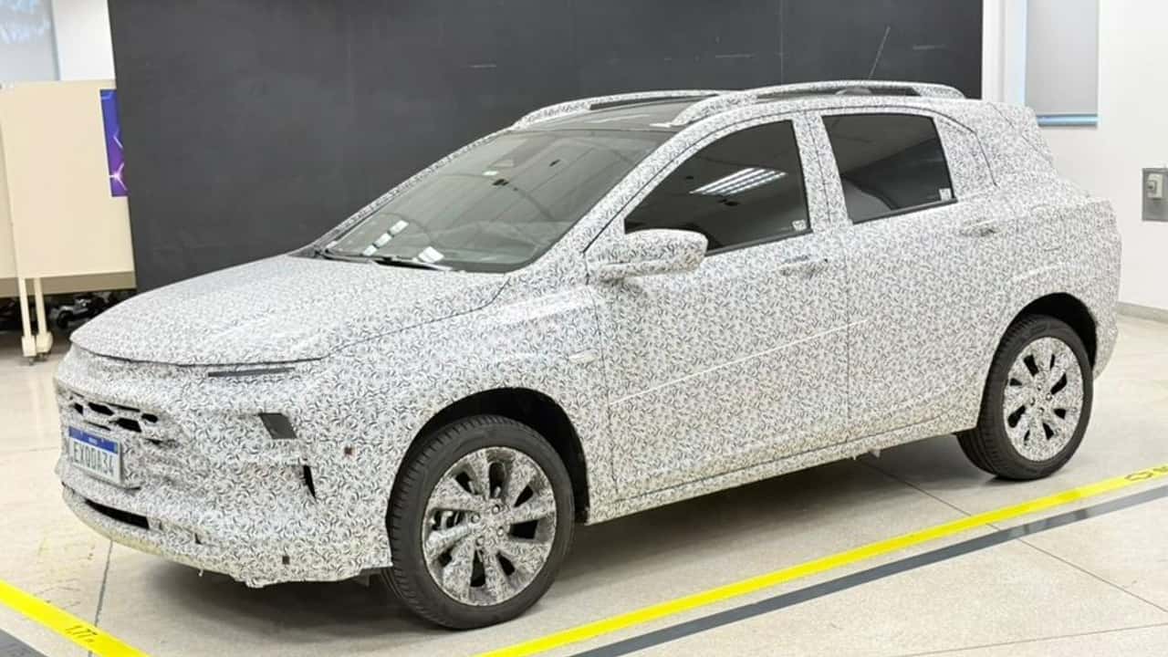Capa Chevrolet Sonic 2027 (protótipo)