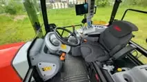 Zetor lancia la nuova Serie 5 con tre modelli da 102 a 122 CV: motori FPT Stage V, trasmissione 24F/24R PowerShift e cabina completa di serie su tutti