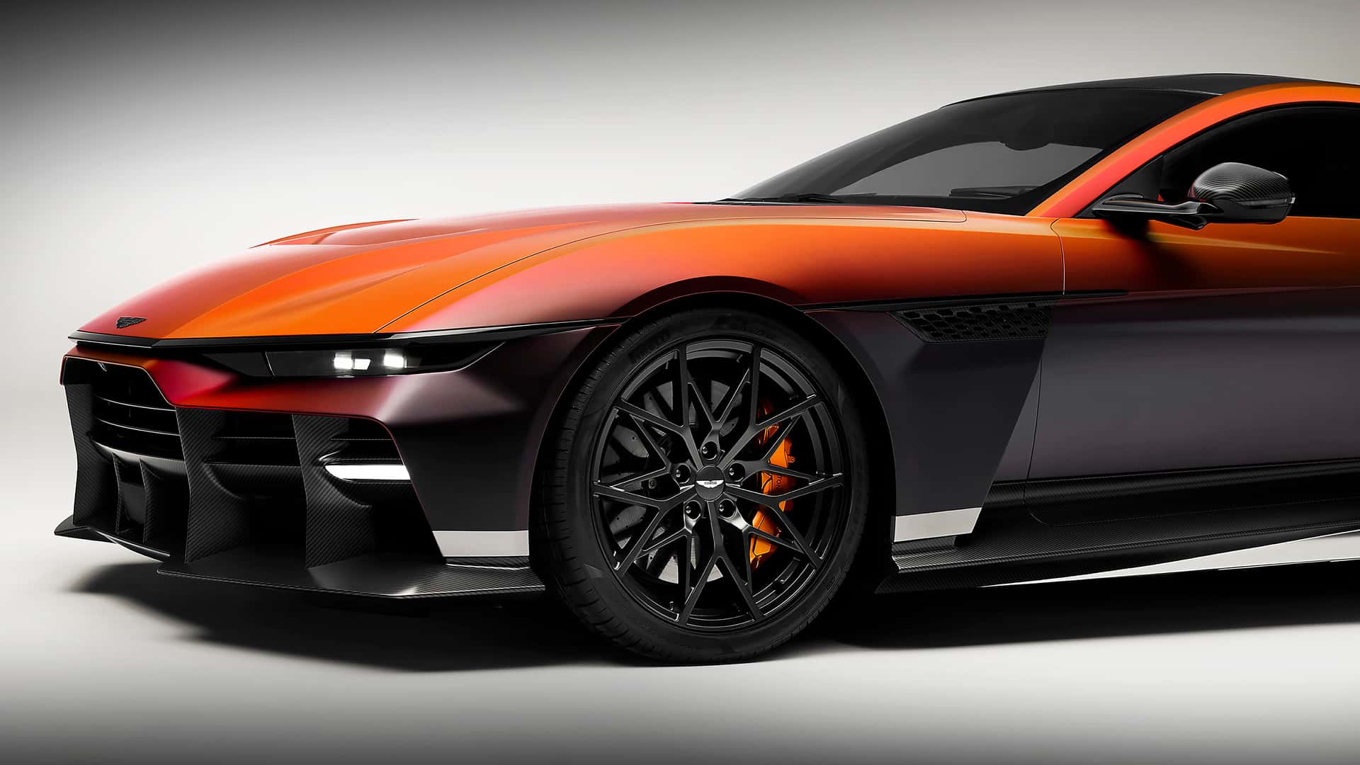 Aston martin valen (2026)