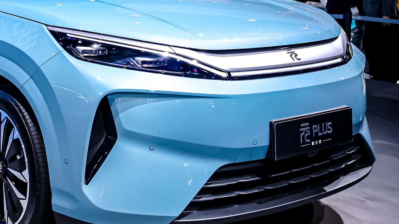 BYD Dolphin Surf