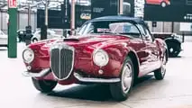 Alcune auto esposte tutti i giorni nell'Heritage Hub Stellantis di Torino