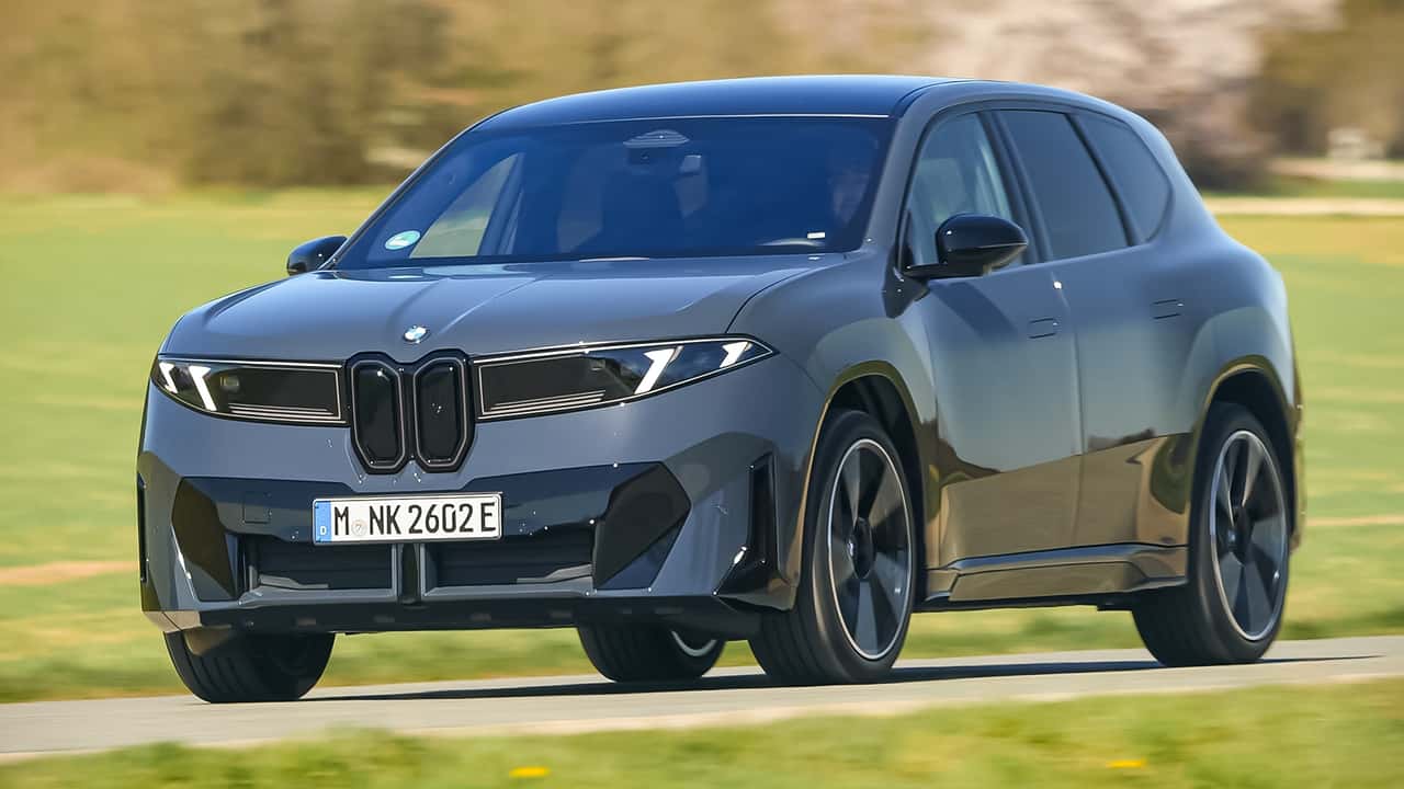 BMW iX3 50 xDrive (2026) im Test