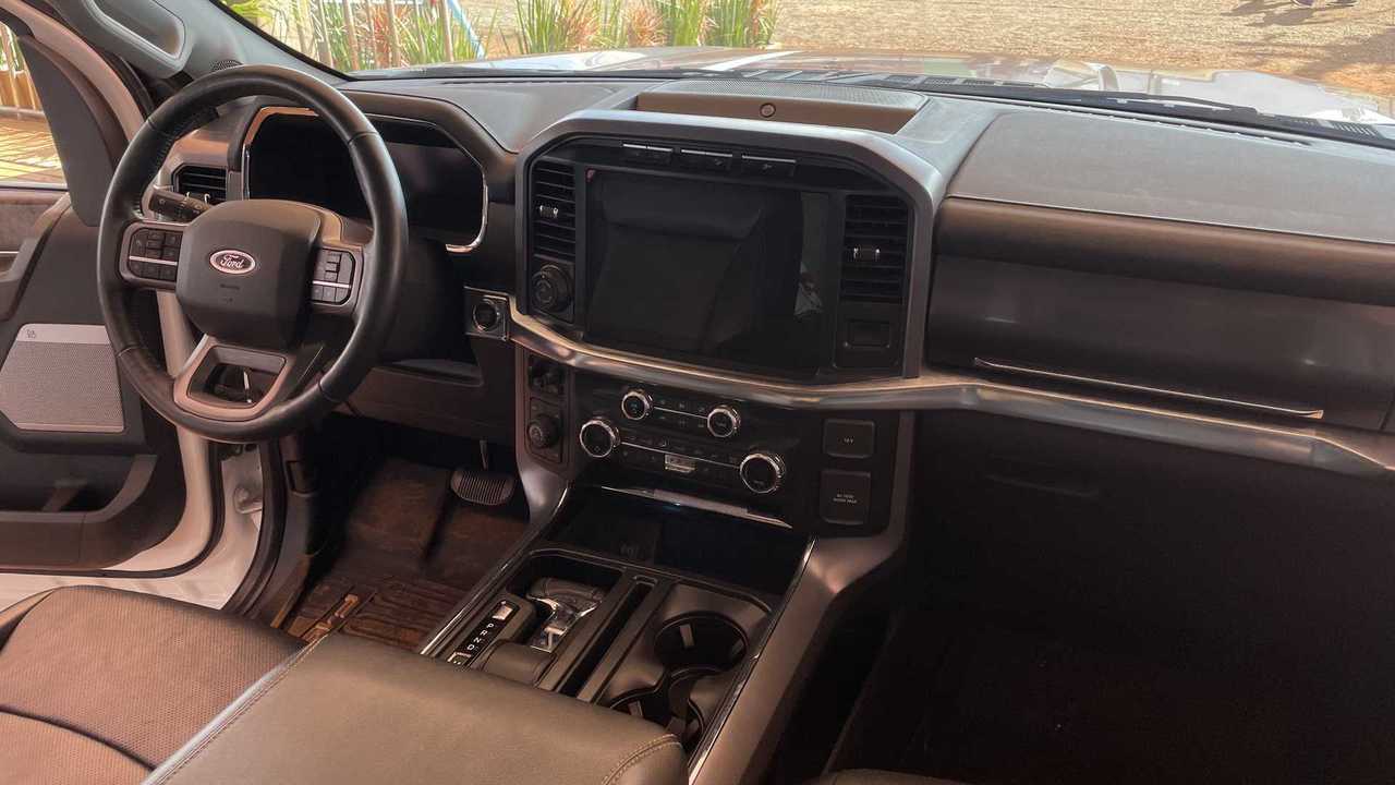Ford F-150 Lariat FX4 2023 no Agrishow