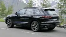 Nuova Volkswagen Touareg, foto spia