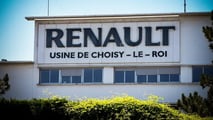 enseigne-de-renault-à-l-usine-choisy-le-roi-184687814