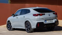 BMW iX2 xDrive30 (2024) im Test