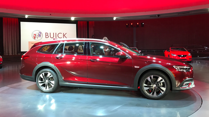 2018 Buick Regal TourX