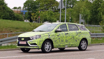 Lada Vesta Wagon Casus Fotoğraflar