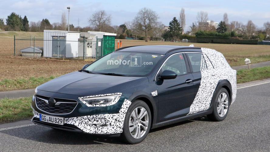 Opel Insignia Country Tourer 2017 fotos espía