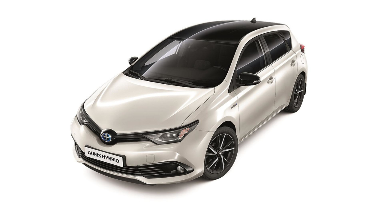 Toyota Auris 2017 bicolor