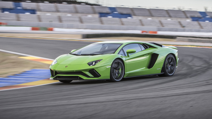 2017 Lamborghini Aventador S Coupe