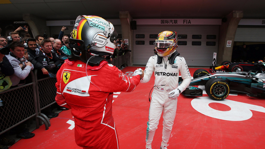 Hamilton diz que respeita Vettel mais do que qualquer piloto