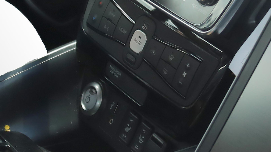 Nissan Leaf 2018 fotos espía