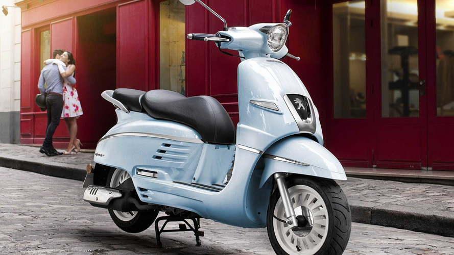 Peugeot Scooters Tweet y Django