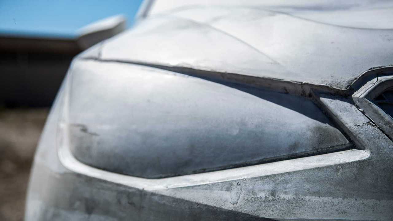 Seat Arona sculpture en ciment