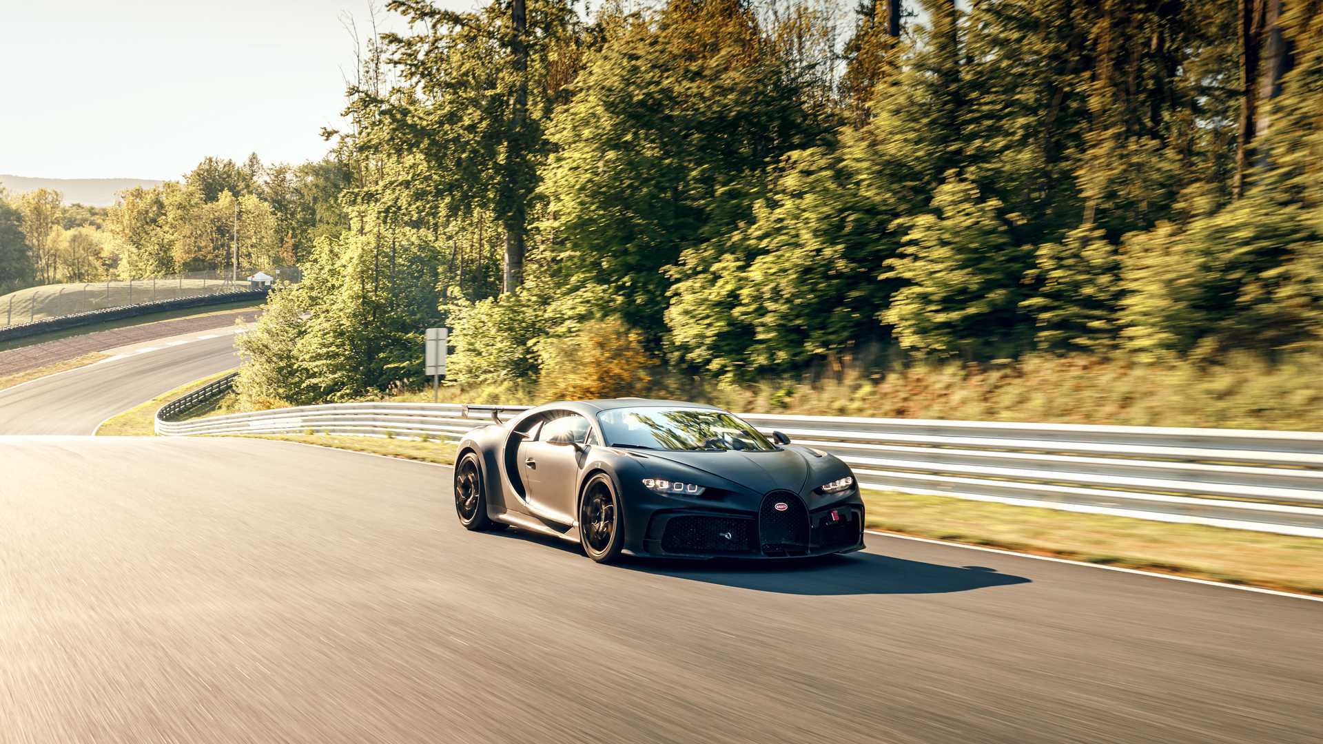 bugatti-chiron-pur-sport.jpg