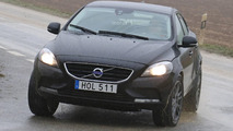 Volvo XC40 spy photo