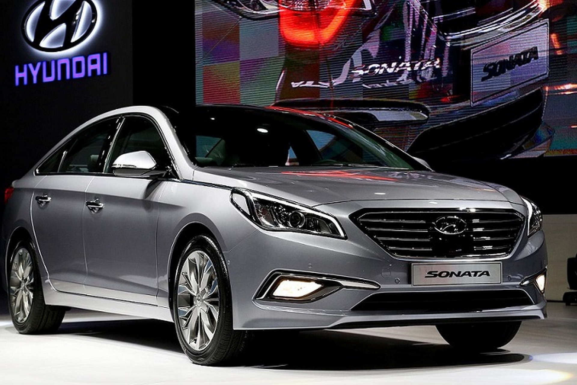 Hyundai Quietly Recalls Almost Half a Million Cars