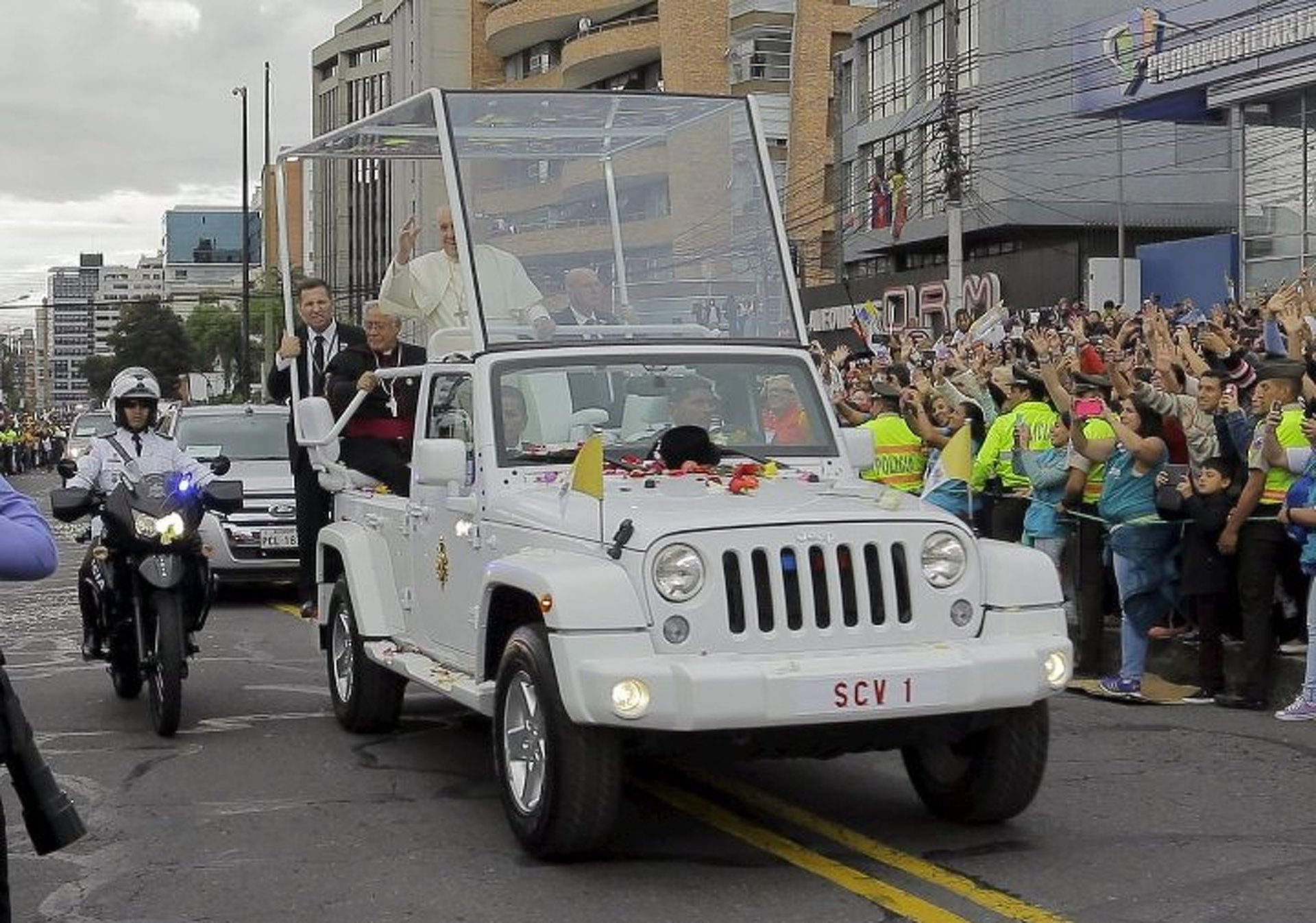 Pope Francis Touring the United States in Jeep, Fiat Vehicles