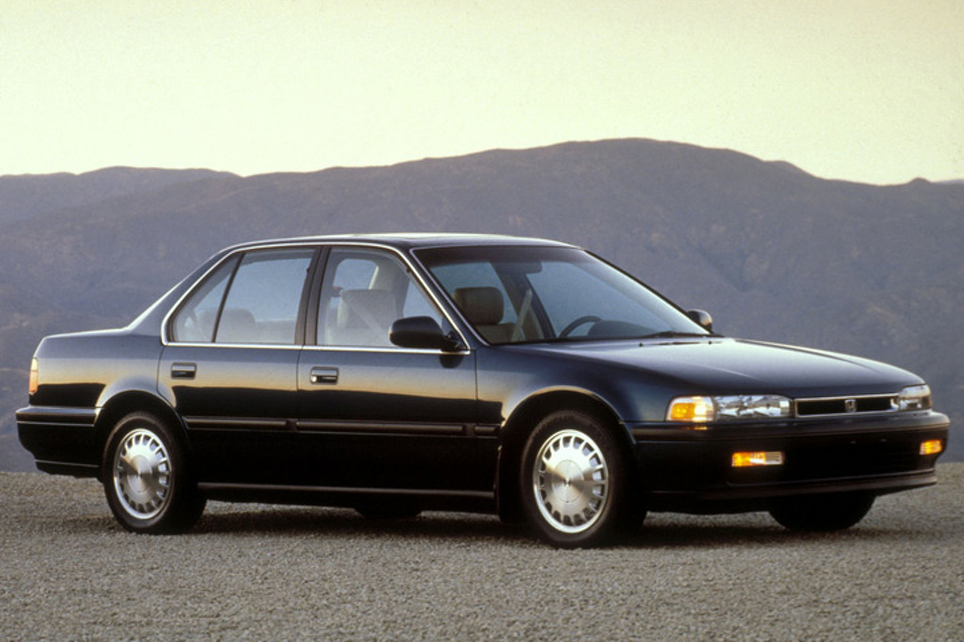 10 Cars That Defined The 90s