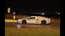 Foto spia della nuova Lamborghini V12