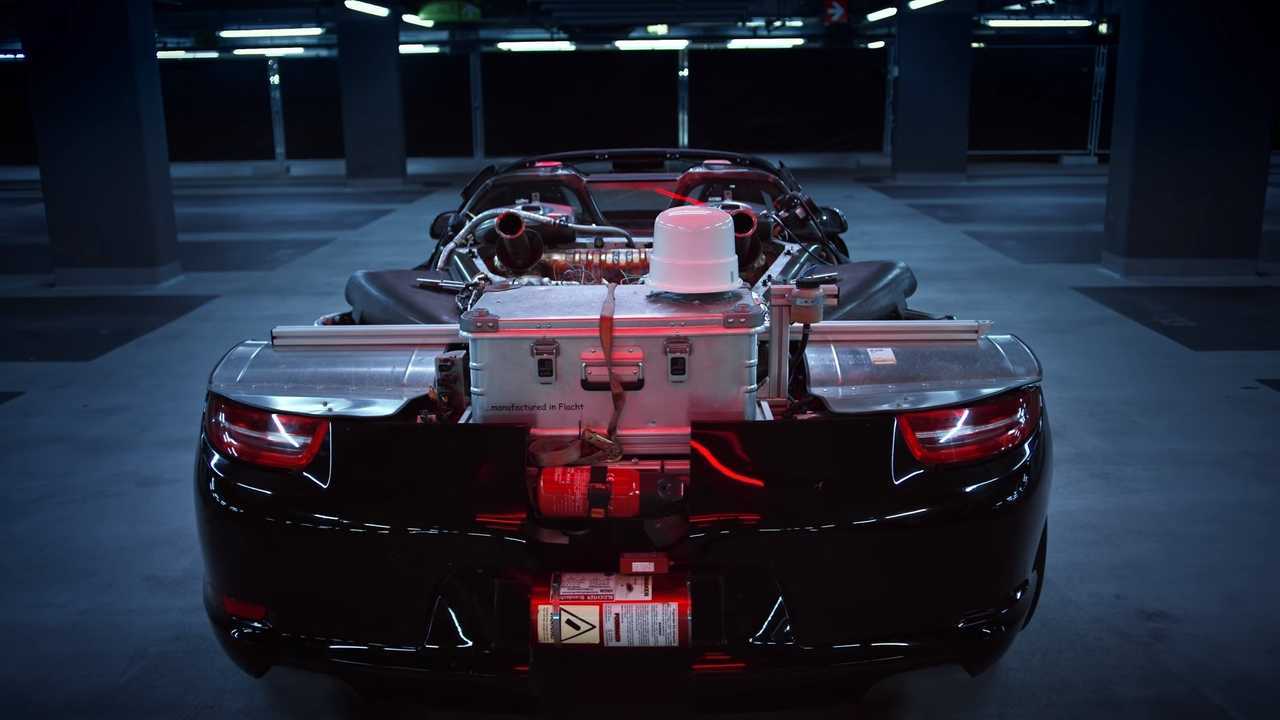 Porsche 918 Spyder rolling chassis