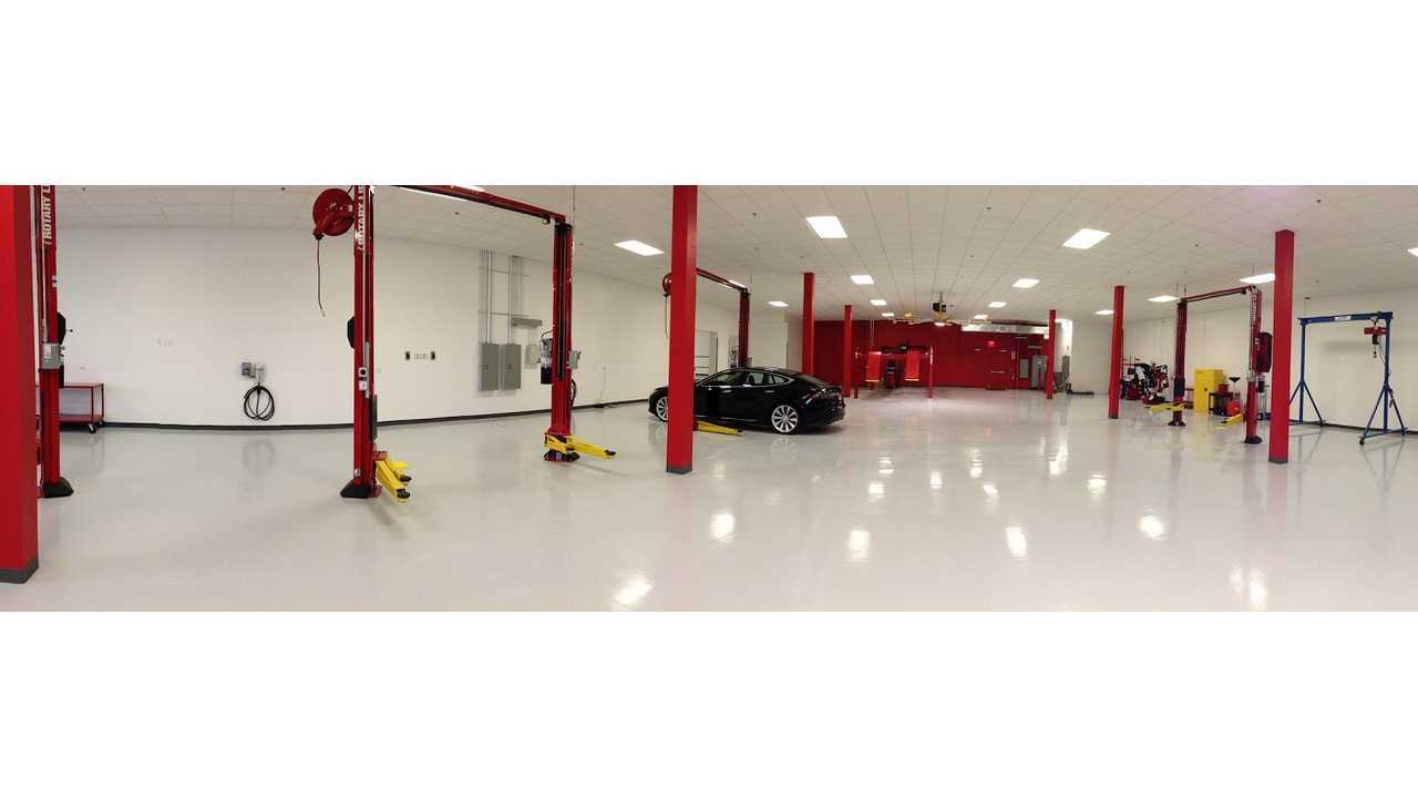 Tesla Highland Park Service Area (via Tony Schaefer)