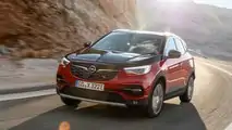 Opel Grandland X Hybrid4