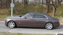 2011 Rolls-Royce Ghost EWB spy photos - 11.09.2010